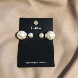 Double pearl earrings.